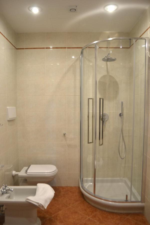 Da Dome Charm Rooms Levanto Exterior foto